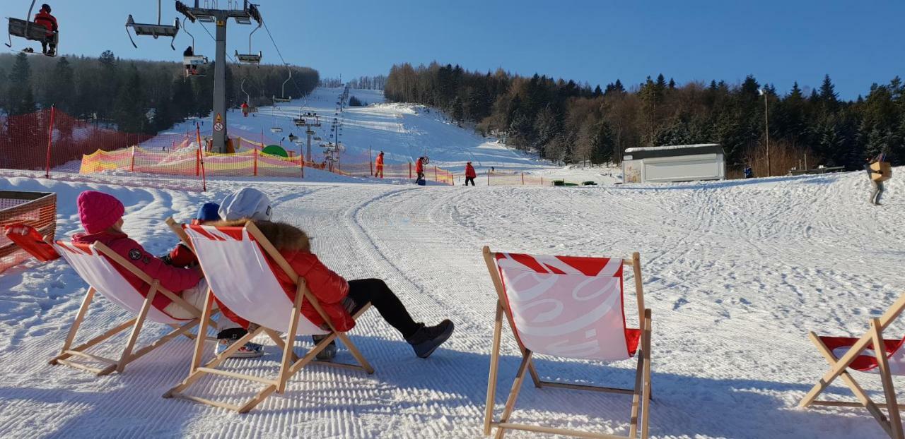 Pensjonat Laworta Ski Устшики-Дольне Экстерьер фото
