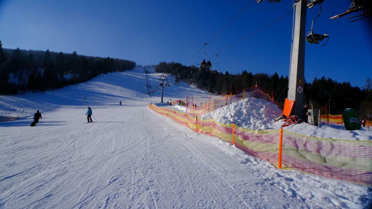 Pensjonat Laworta Ski Устшики-Дольне Экстерьер фото